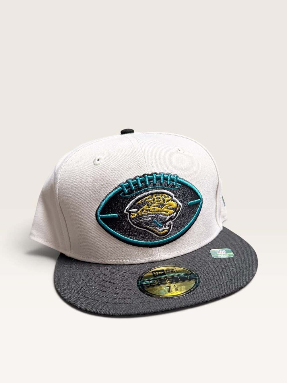 New Era Jacksonville Jaguars Fitted Hat Size 7 1/8